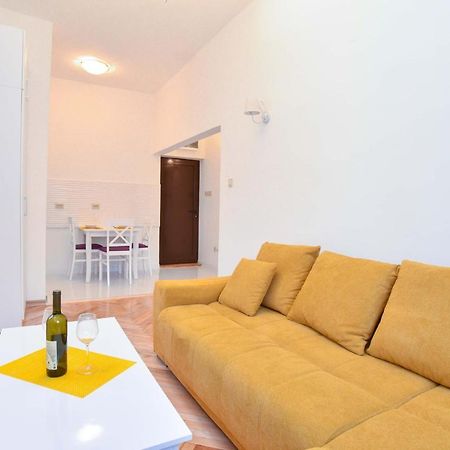 Yugoslavia Apartment Budva Exteriör bild
