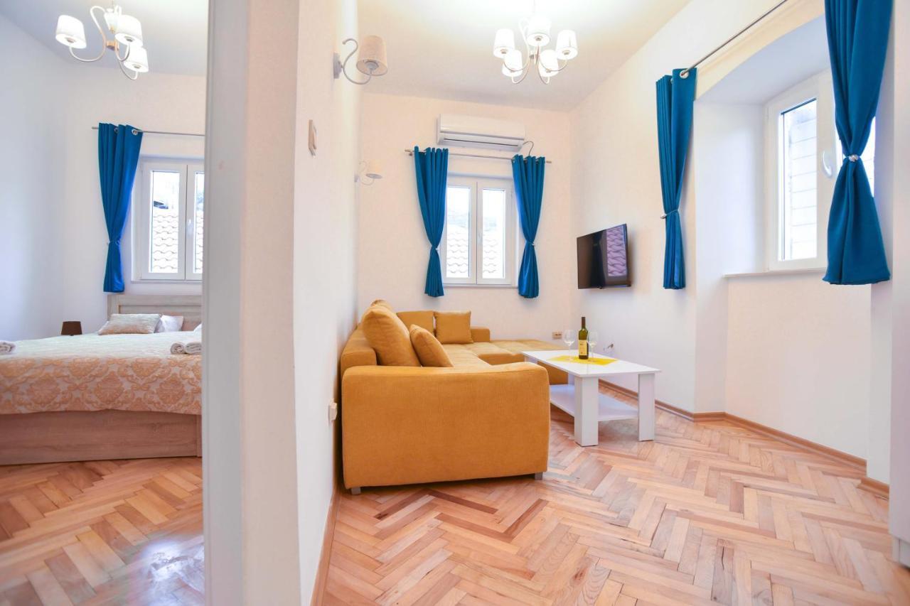 Yugoslavia Apartment Budva Exteriör bild