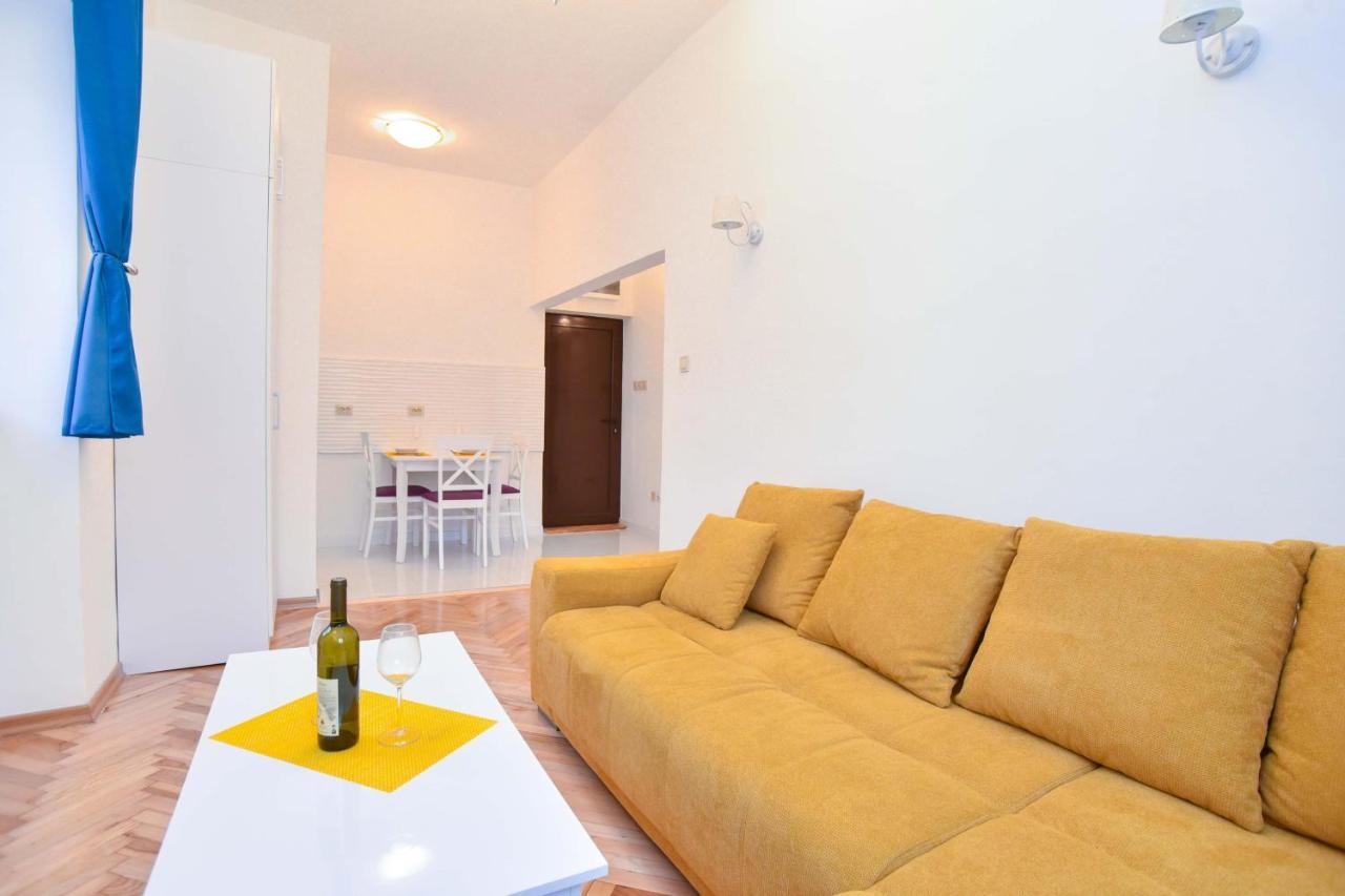 Yugoslavia Apartment Budva Exteriör bild